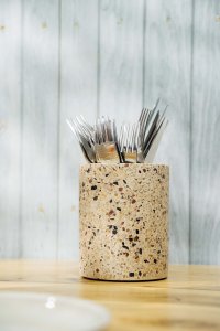 APS zásobník na příbory, TERRAZZO, beton, terrazzo pr. 11 cm, v. 13,5 cm